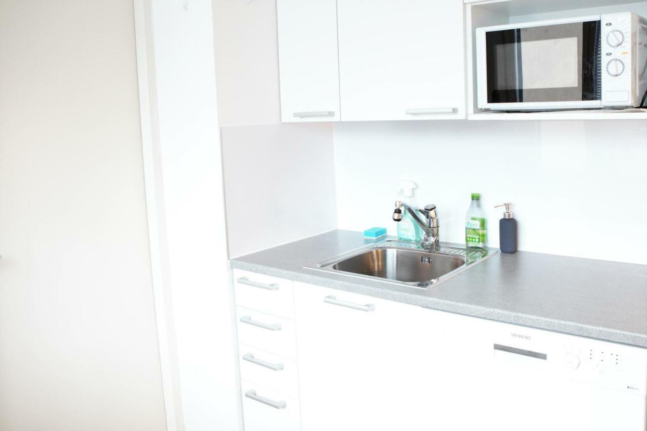 Stay Here Apartment Kamppi Helsinki Dış mekan fotoğraf